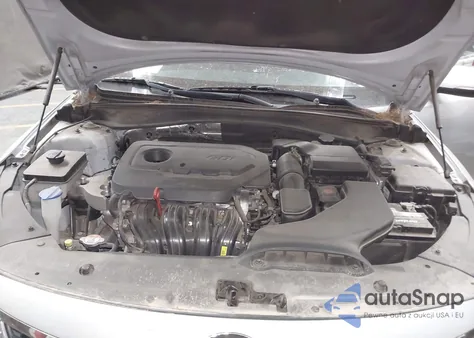 2016 Kia Optima Ex z USA, uszkodzony, nr VIN 5XXGU4L39GG118461